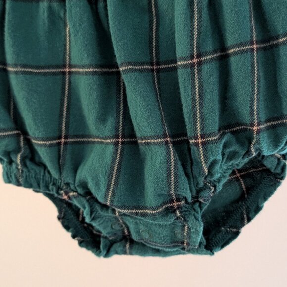 2/$10 ❤️ Carter’s 3M Green Plaid Ruffle Bodysuit Romper | Holiday Romper - Picture 3 of 5